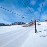 雪山の魅力満載スノボツアーの楽しみ方